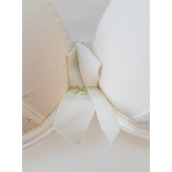 Aerie Pretty Luxuries Push-up Reese Bra - Picture 3 of 16